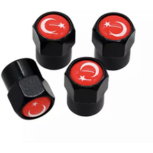 Afbeelding in Gallery-weergave laden, TT-products ventieldoppen aluminium Turkse vlag zwart 4 stuks
